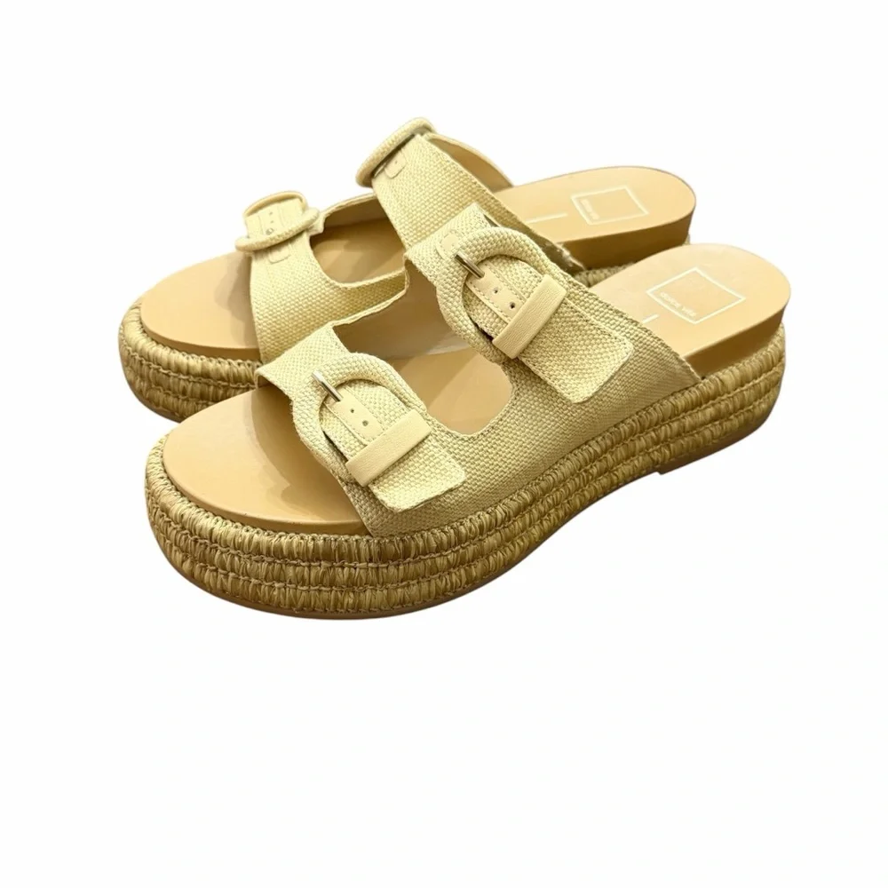 Dolce Vita Witny platform sandals in a natural raffia Size 10